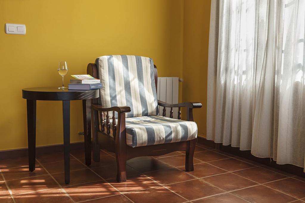 Hotel Rural Suquin Navia Buitenkant foto